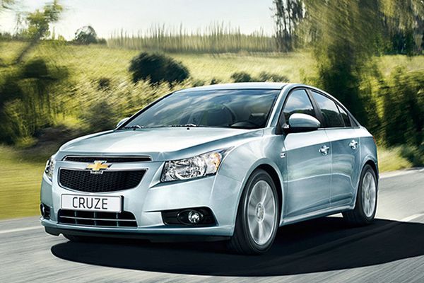 Автомобиль седан Cruze от Chevrolet