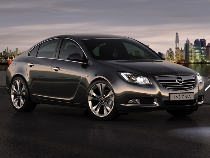 Автомобиль Opel Insignia