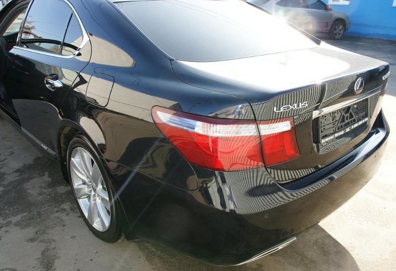 Автомобиль бронированный Lexus LS 460/600