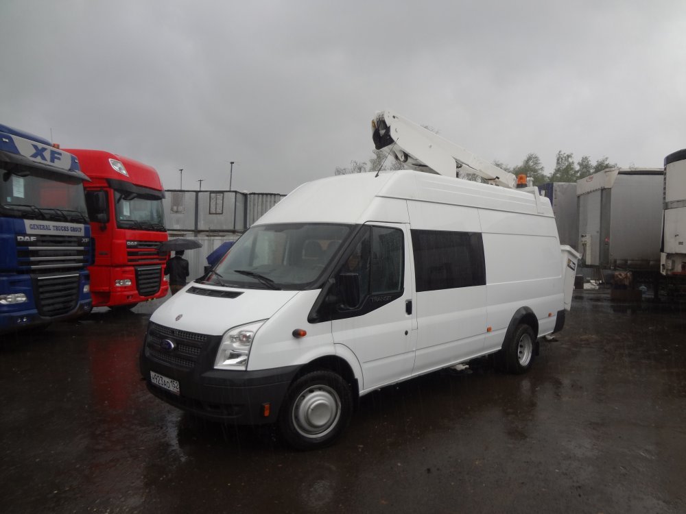 Фургон Ford Transit