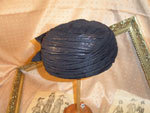 Шляпка из ткани Дюпон
