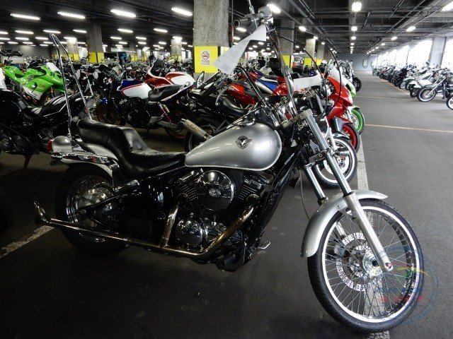 Мотоцикл  чоппер No. B5147 Kawasaki VULCAN 400