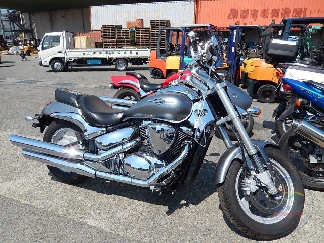 Мотоцикл  чоппер No. B5062 Suzuki BOULEVARD 400 FI