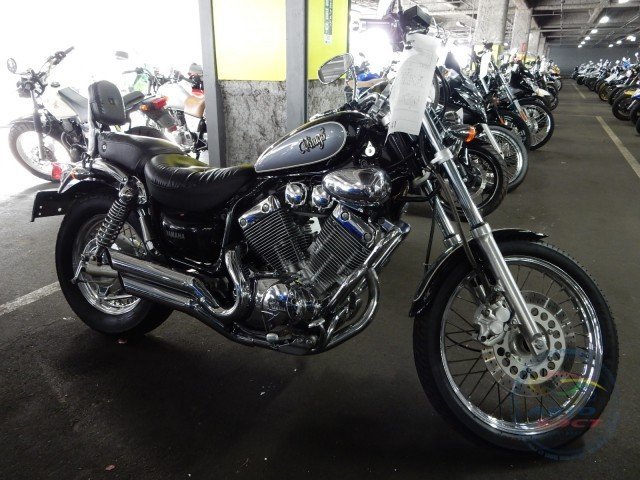 Мотоцикл  чоппер No. B5639 Yamaha VIRAGO 400