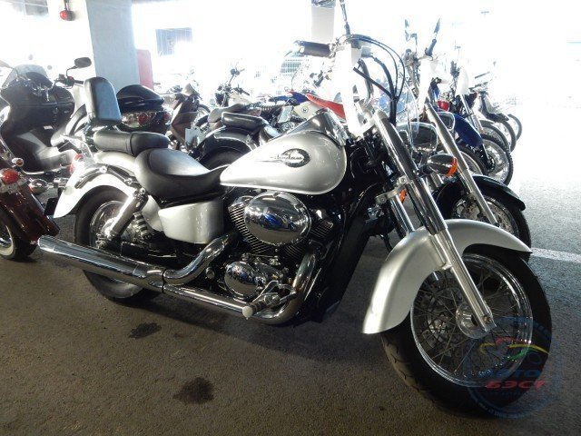 Мотоцикл  чоппер No. B5636 Honda  Shadow 750