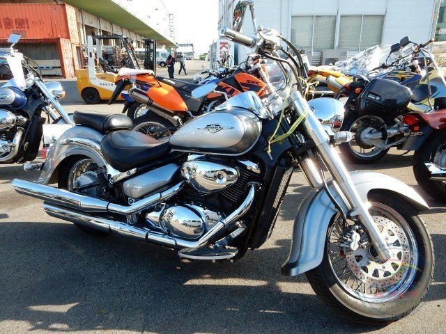 Мотоцикл  чоппер No. B5591 Suzuki INTRUDER 400 CLASSIC