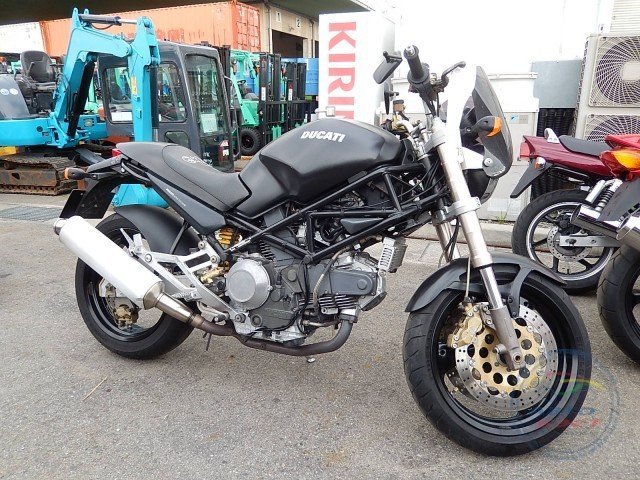 Мотоцикл  дорожный No. B3889 Ducati MONSTER M900