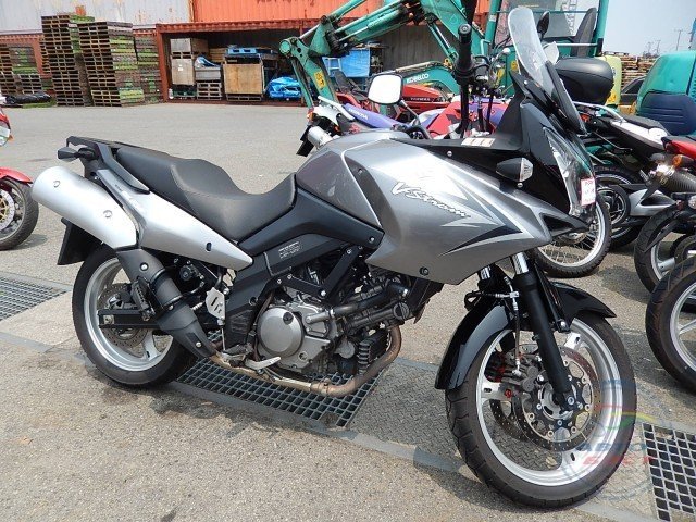 Мотоцикл  дорожный No. B5061 Suzuki V-STROM 650