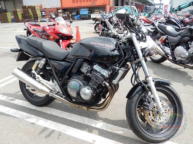 Мотоцикл  дорожный No. K5200 Honda  CB400SF