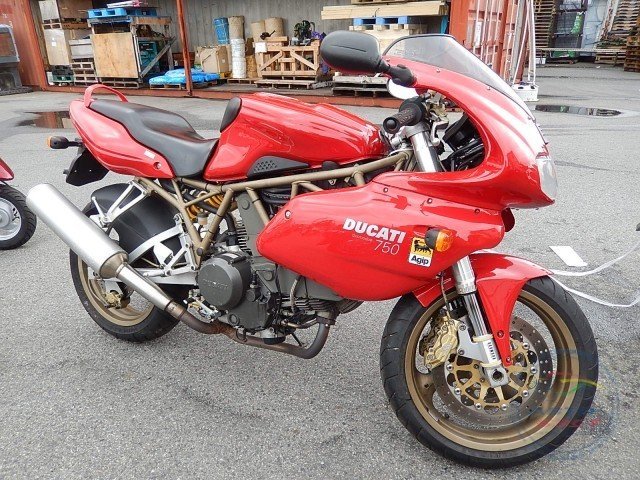 Мотоцикл  спортбайк No. B4938 Ducati SS750ie HALF