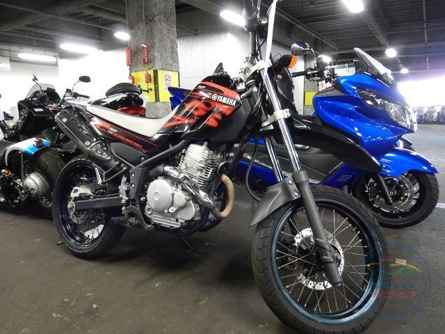 Мотоцикл  внедорожный No. B3618 Yamaha XT250X