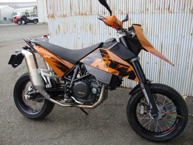 Мотоцикл  внедорожный No. B5843 KTM 690 SUPER MOTO