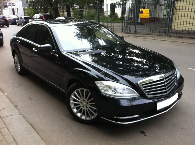 Mercedes-benz S500 4 matic