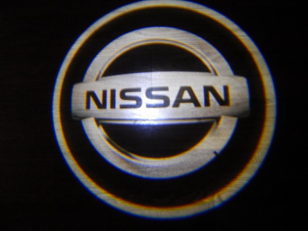 Беспроводная лазерная проекция NISSAN 2