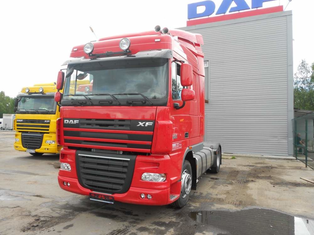 Тягач DAF FT XF105.460 Space Cab