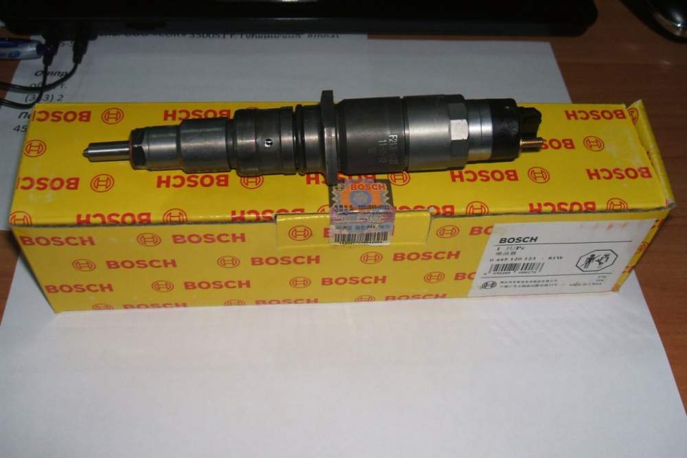 Насос-Форсунка Камаз Евро-3  //4937065//(двигатель CUMMINS) BOSCH 0445120123