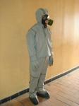 Легкий защитный костюм от радиоактивной пыли, химического и бактериологического воздействия на человека