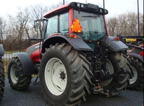 Трактор Valtra 141