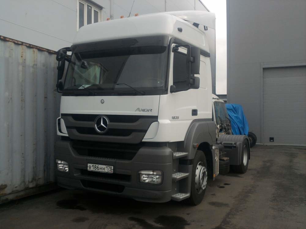 Mercedes-Benz Axor 2012