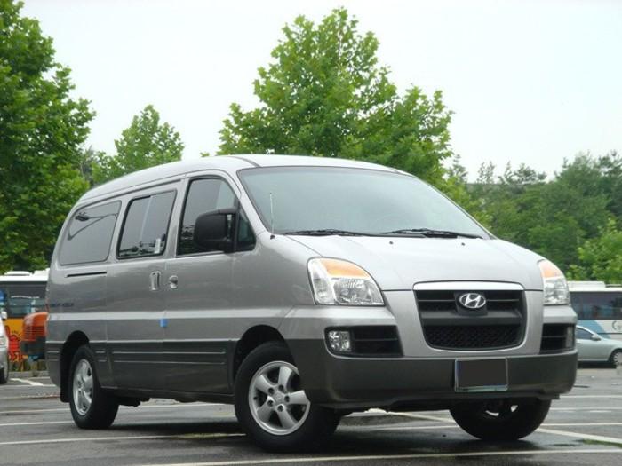 Автомобиль HYUNDAI STAREX 2,5 CRDi (170 Hp)