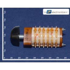 Галетный поворотный переключатель П2Г3-7П3Н