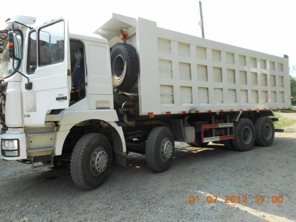 Самосвал Shaanxi F3000 8x4