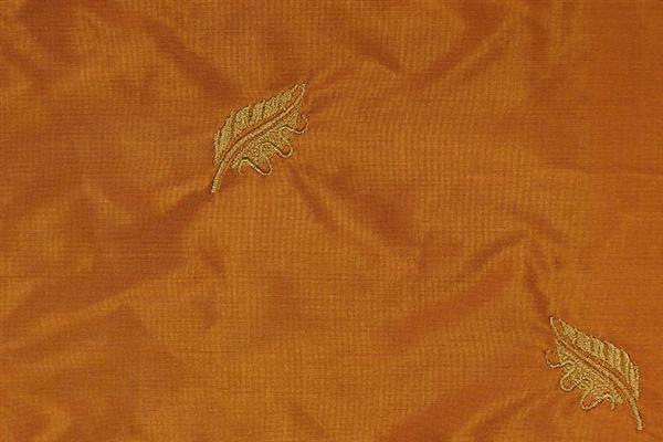 Натуральный шелк с вышивкой артикул JY 1228-9