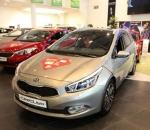 Автомобиль Kia Cee'd SW серебристый 1.6 МТ (129 л.с.)