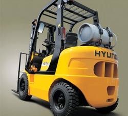Газовый погрузчик Hyundai  HLF20-5