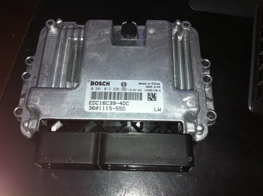 Блок управления двигателем CA4DC2-10E Baw1044 E3 3601115-55D BOSCH