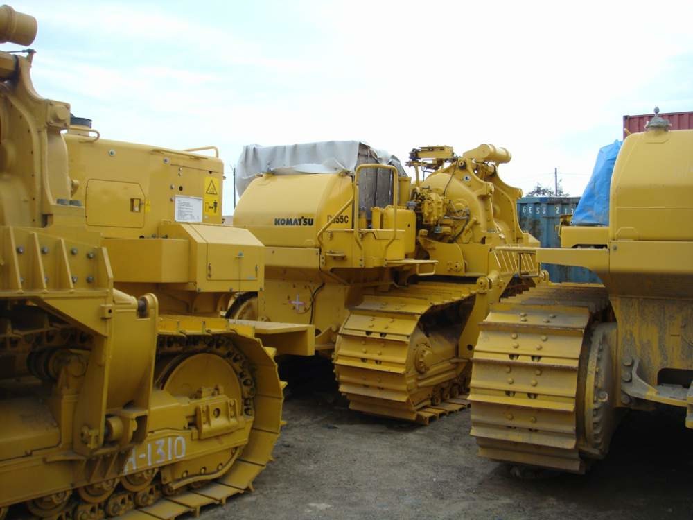 Трубоукладчики KOMATSU D155C-1