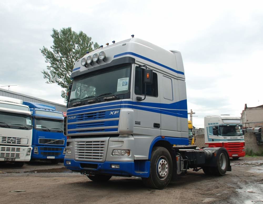 Даф 95 XF 430 2006. DAF 2006г. Грузовой автомобиль DAF 2006 430л.с..