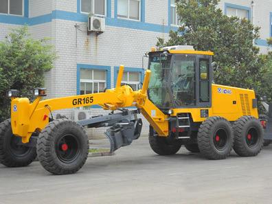 Автогрейдер XCMG GR165