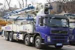 Автобетононасос XCMG HB48 на шасси Volvo FM12 8x4