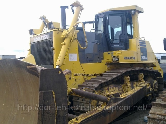 Бульдозер Komatsu D275A