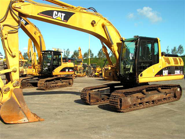 Экскаватор CATERPILLAR 320CLN