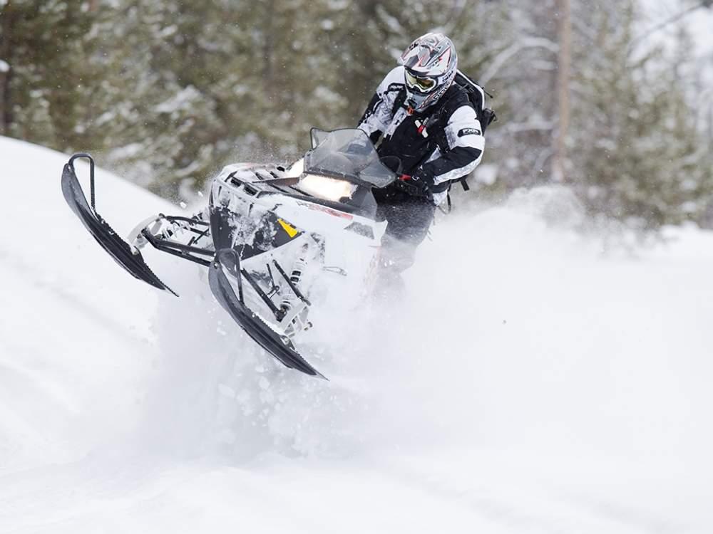 Cнегоход Polaris 800 RMK 155 White