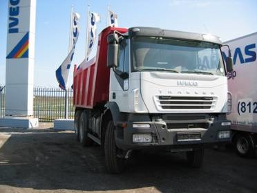 Автомобиль грузовой ''Iveco Trakker AD380T38H''