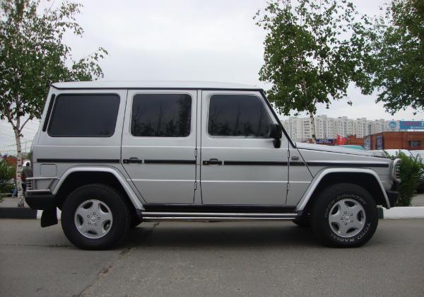 Автомобиль Mercedes- benz G 320