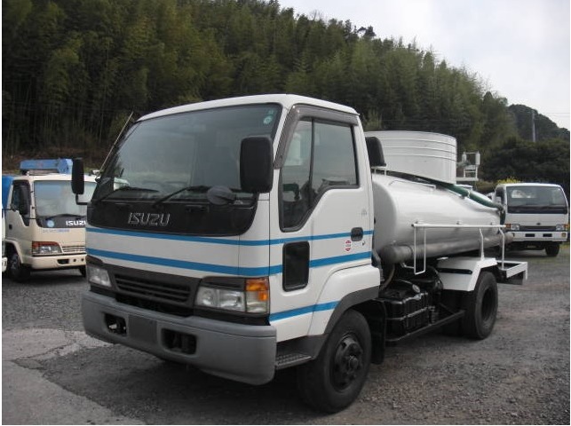 Ассенизатор 5 т Isuzu Forward, 1998 г