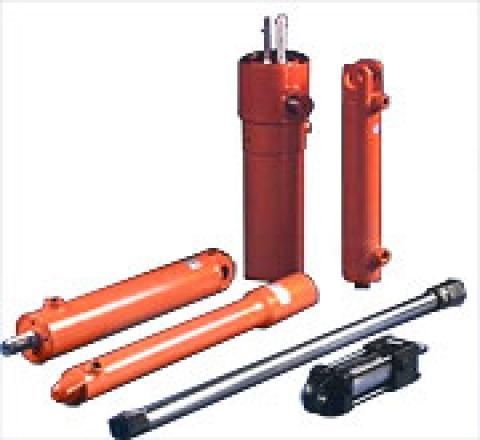 Гидроцилиндр удлинения рукояти  1340853C2  TELESCOPIC CYLINDER