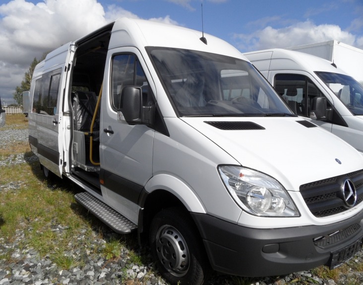 Микроавтобус Mercedes-Benz Sprinter 515CDI MRT Plus (19+1+7)